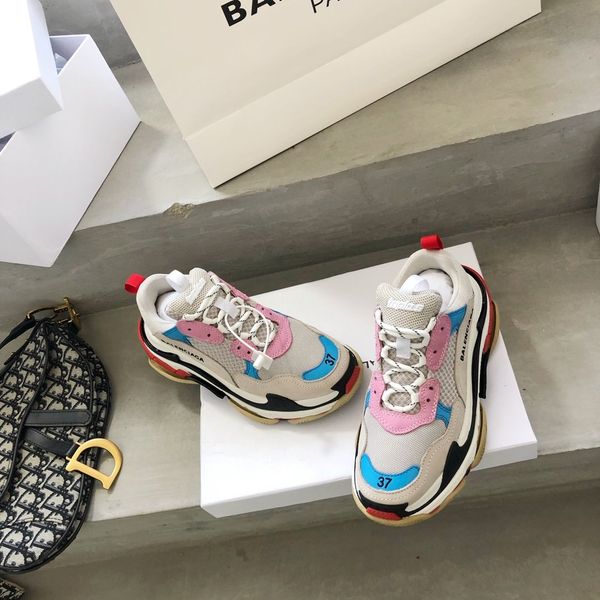 

2020 new yg couple air cushion platform shoes men casual sports ladies casual platform sports shoes