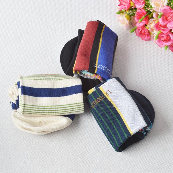 

men's trend socks, odor proof, sweat proof, young people's solid color socks. category 121.spring and summer, Black