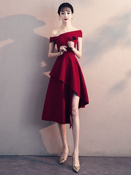 

new evening dress bride toast can usually wear small red evening dress ball gown, Black;red