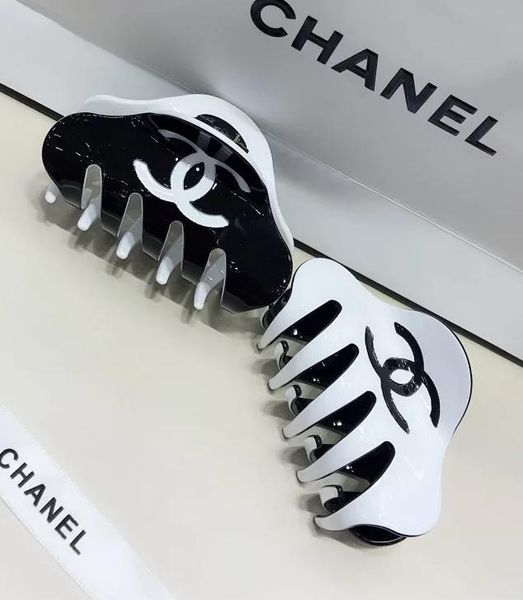 

Новые ретро Буквы C Печать Полосатого Bowknot банан Clips 2 цвета хвостик хвост держатель для волос Зажимы девушка женщины мода аксессуаров для волос