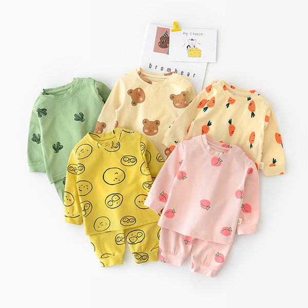 

вена модели дека одежда коѬейкой веѬии мђжка и женка декие stretch мгки, White