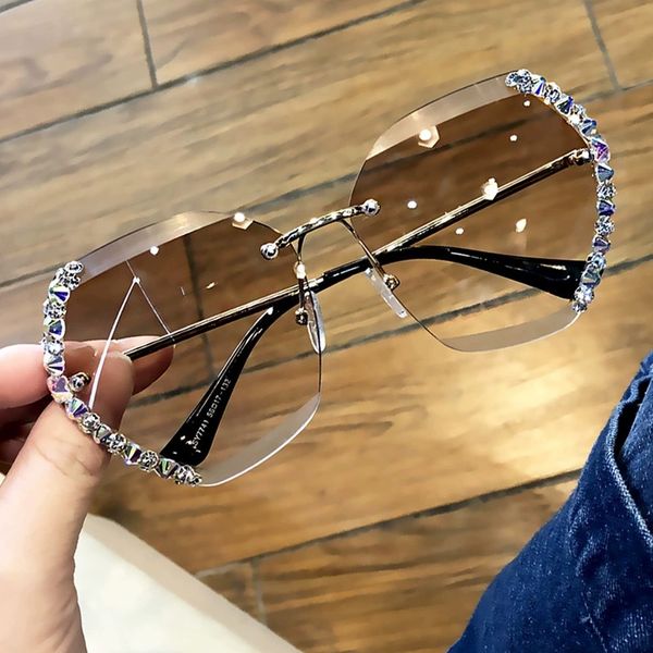 

2020 vintage fashion oversized rimless sunglasses women design diamond square sun glasses for female, White;black