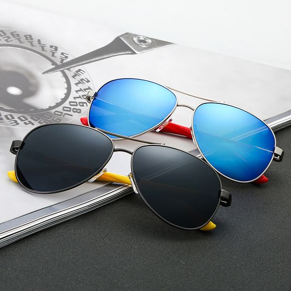 

2019 маѬка дизайнеѬ олнезаине оки дл мђжин uv400 олнезаине оки вождени, White;black