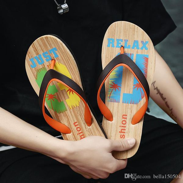 Ciabatte sandali con scivolo in gomma di design per uomo Ciabatte infradito da spiaggia stampate a fiore di design caldo estate Pantofole da spiaggia Hawaii