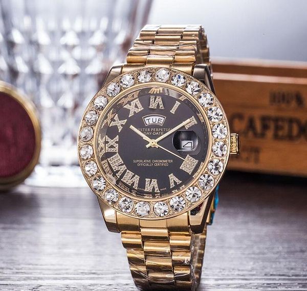 

Relógios de pulso zhaocaijinbao926