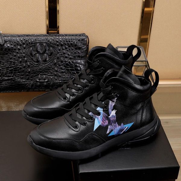 

designer lace-up mens sneakers lightweight stylish black rubber sole fashion wild shoes casual thick bottom sports outdoor