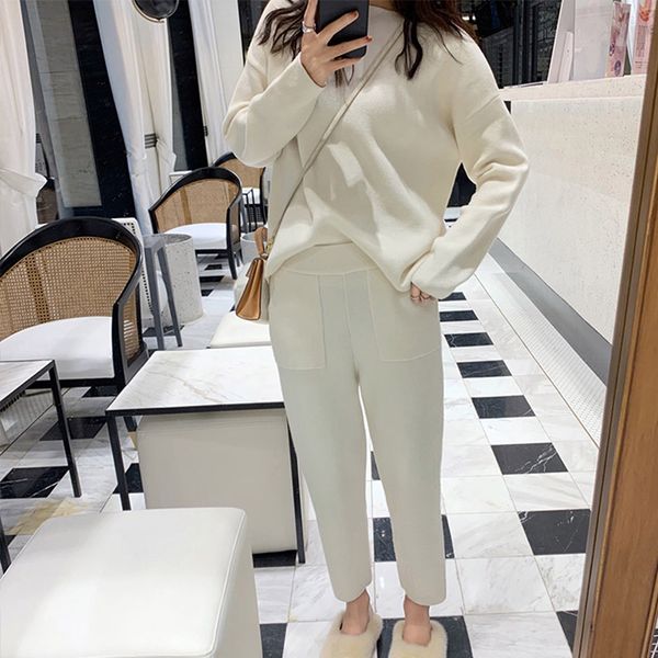 

knitted women's two piece sweater set pant suit autumn ankle-length sports suits female 2020 fashion batwing sleeve 2 piece sets, White