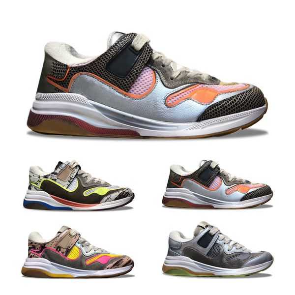 

2019 new autumn and winter low-help retro color matching old lizard leather sports shoes men and women with the same shoes, Black