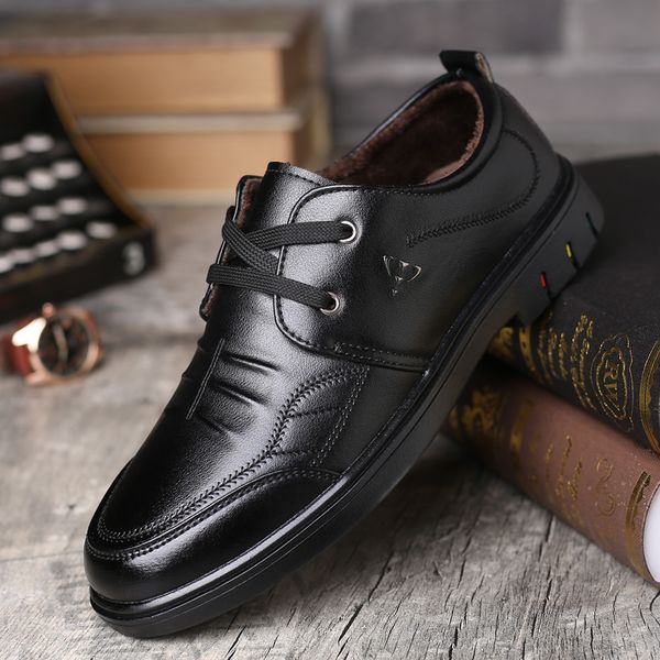 

suede leather designer vintage sneakers men british style lowcasual flat shoes fur plush lace up wild casual tide shoes *820, Black