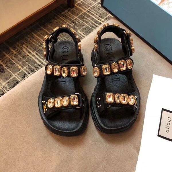 

2019 мужские шлепанцы дизайнерские сандалии шлепанцы мода роскошный дизайнерский бренд мужские и женские летние тапочки размер 35-45 11023, Black