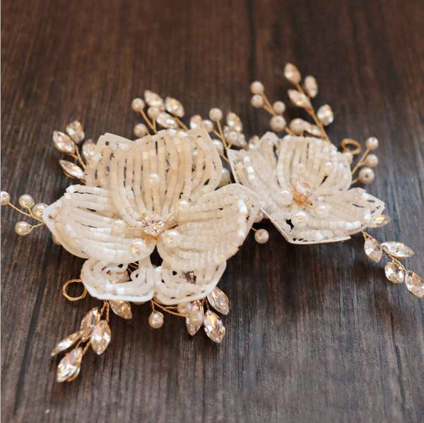 

crystal rhinestone hair combs flower hair clips for wedding women jewelry accessories bridal comb girls headwear head stick, Golden;white