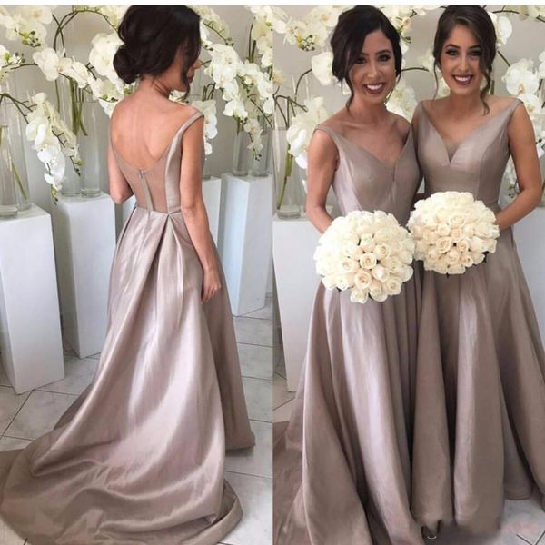 Novo vintage Vestidos de dama de honra V Neck Illusion Cetim Sheer Back Chloor Partido Partido Wedding Convidado Vestido formal Plus Tamanho Doméstica de Honra Vestidos