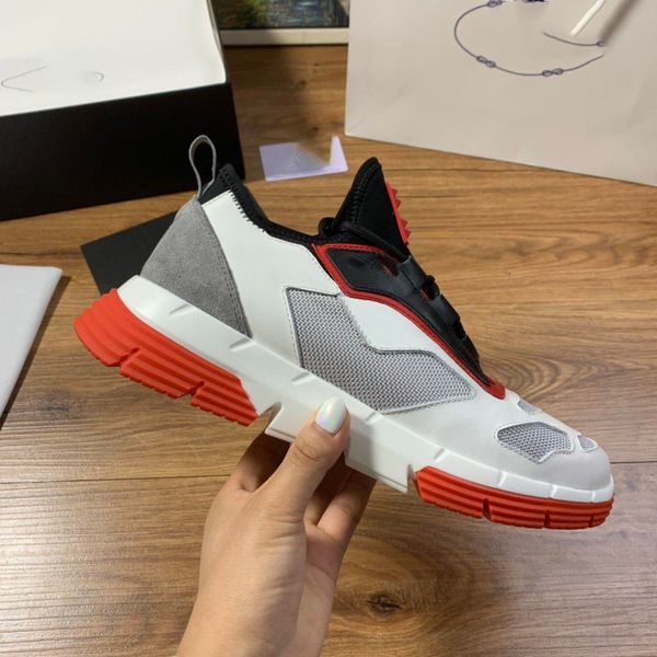 

2020 new men's sports shoes classic fabric rubber luxury design men's shoes leisure sports outdoor shoes, Black