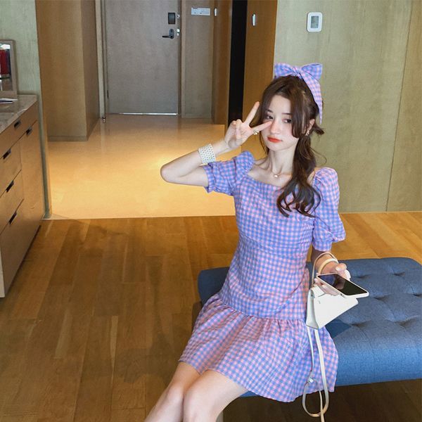 

net red 2020 summer new korean little sister sweet plaid dress square collar lantern sleeve ruffle skirt tide