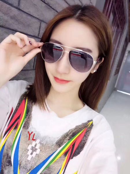 

2019new fashion classic sunglasses attitude sunglasses gold frame square metal frame vintage style outdoor design classical model 0259, White;black