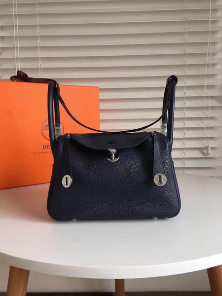 

new classic lady's handbag 7a high-end custom quality handbag fashion trend business casual style gold silver metal accessories