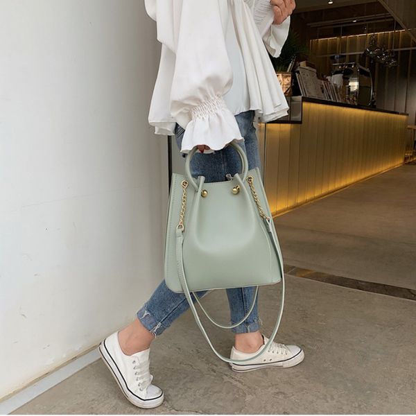 

fashion women backpack ,shoulder bag , t200102