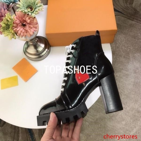 

оптовые последние роскошные женские дизайнерские ботинки martin desert boot flamingos love arrow medal 100% натуральная кожа грубая зимняя о