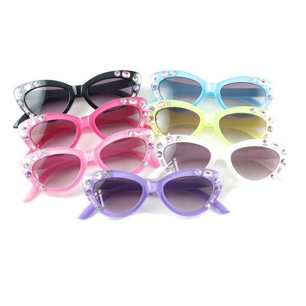 

fashion cateye sunglasses for kids with rhinestones pretty girls designer baby sun glasses 7 colors wholesale, White;black