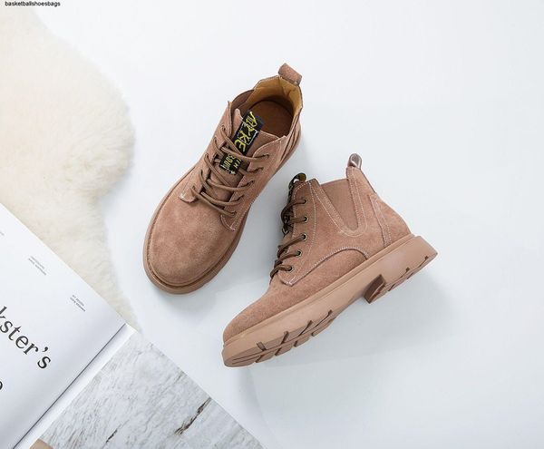 

season boots short sale-martin female flat bottom middle heel tightness snow boots, Black