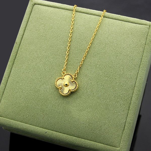 

2020 z39 clover shape lucky style pendant lover factory wholesale 18k gold plated necklace jewelry have logo ch brand quality, Silver