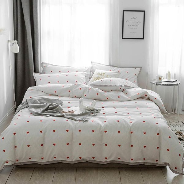 

2019 ins simple red hearts white bed cover duvet cover set cotton bedding set bedlinens twin  king flat sheet fitted sheet