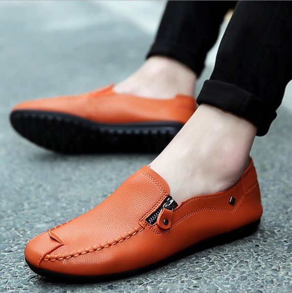 

2019 designer men shoes casual mens loafers moccasins breathable flat shoes zipper leather footwear sneakers mocassin homme d62, Black