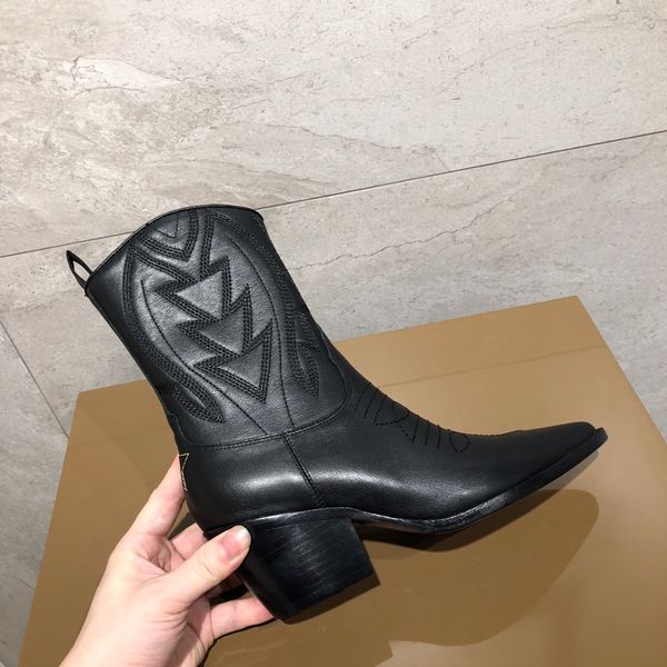 

women's designed half boots,brand boots, luxury short boots from original factory ,made by lamb skin, Black