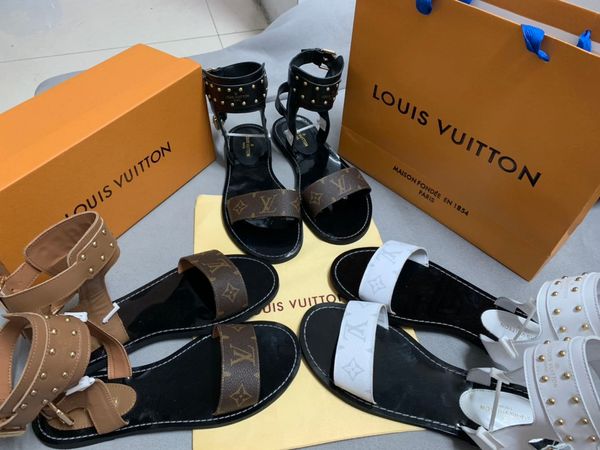 

2018 fashion women's sandals slippers for women with box luxury designer flower printed beach flip flops slipper qualit, Black