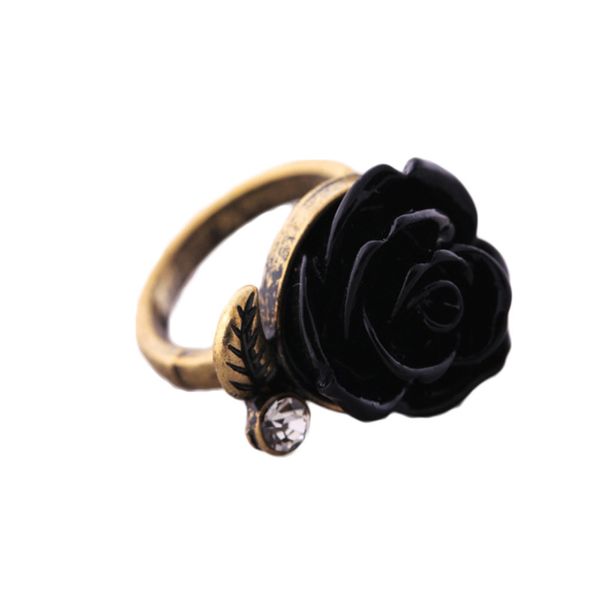 

charming jewelry retro rose flower shaped imitation rhinestones inlaid woman ring 3 colors, Slivery;golden