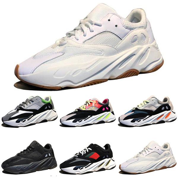 

2019 700 wave runner mauve ee9614 boost wave running shoes men women black white blue grey sports designer athletics sneaker