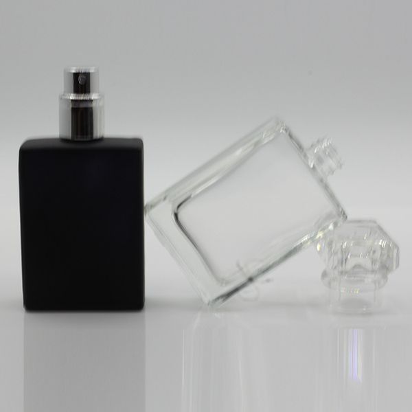 Bottiglie riutilizzabili di profumo di vendita calda da 50 ml Contenitore spray di vetro vuoto con bottiglie di atomizzatori per il trucco