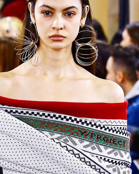 

foreign trade jewelry exaggerated fashionable geometric earrings gold spring ring long ear stud earrings, Silver