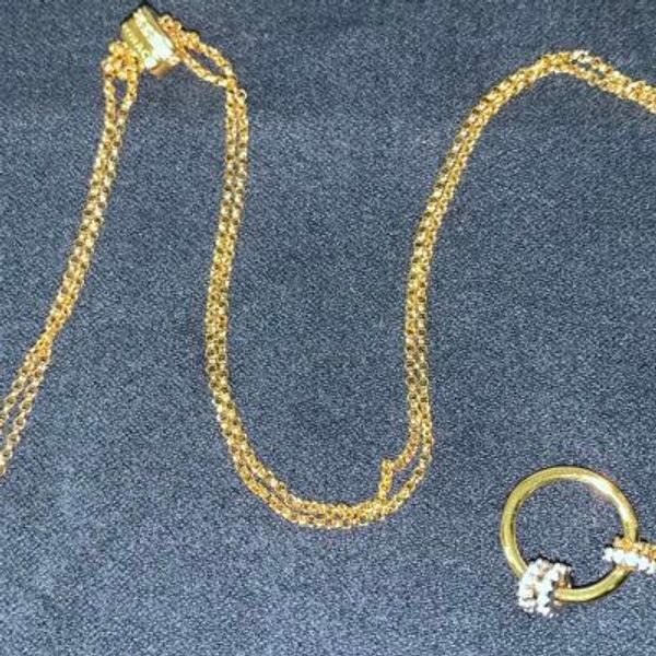 

wholesale- yellow silver toi et moi necklace with sliding rings