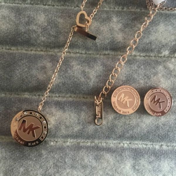 

Brand jewelry et 100 titanium teel 18k ro e gold women letter round diamond pendant earring necklace jewelry whole ale, Silver