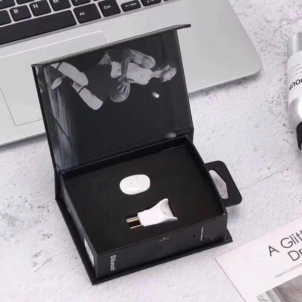 

brand headphones ua p12 tws wireless earphones bluetooth headphones p12 magnetic attraction sport running headset with retail package