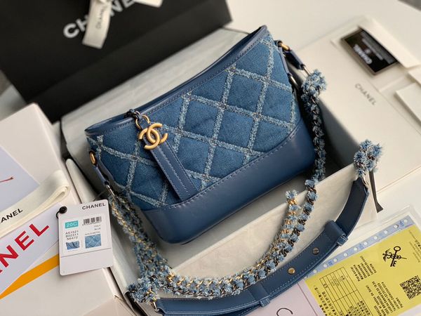 

new women's one-shoulder bag high-end custom quality diagonal cross bag fashion trend leisure style gold silver metal accessories with