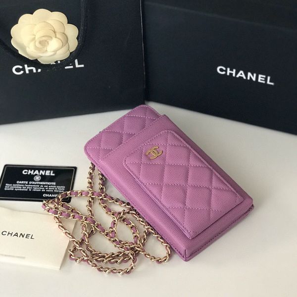 

a new lady's mobile phone bag with a chain. it has a zipper on the back to fit the inside of multiple cards