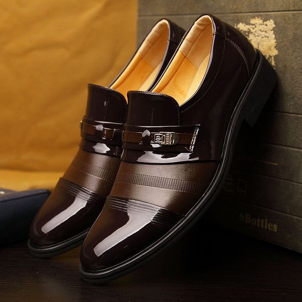 Vendita calda- uomo scarpe da festa uomo pelle verniciata uomo scarpe da sposa ritagli mocassini 48 scarpe eleganti uomo zapatos elegantes hombre ayakkab