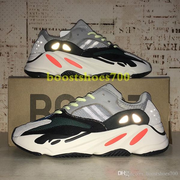 

Calçado de corrida boostshoes700