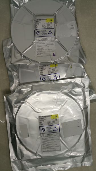 

10шт awb7125p8 qfn оригинал rf переключатель spdt / rf amp чип / wifi ic на складе компоненты программируемая интегральная схема