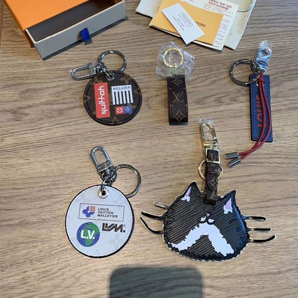 

louis vuitton keychain дизайнер 5 стиль дизайнерская мода известный бренд ручной работы кожаный автомобиль брелок женская сумка шарм кулон а, Silver