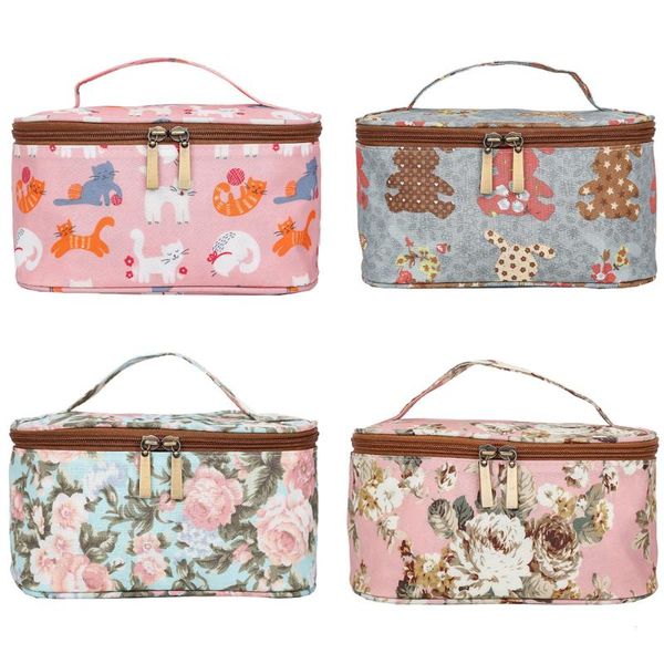 

large waterproof travel organizer make up box vintage zipper nylon handbag pouch anmial printing wash toilet bag bolso cosmetico