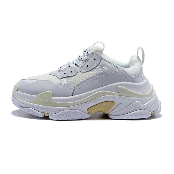 

2020 triple s fashion designer shoes platform sneakers for men women luxury black bred white green pink mens casual shoe outdoor walking v8