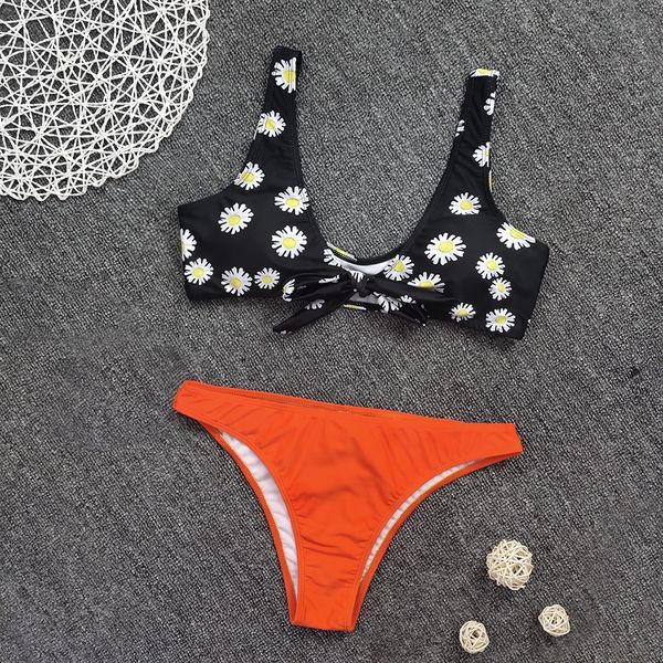

2020 daisy printed split low waist contrast color 2020 daisy printed split bikini low waist contrast color bikini, White;black