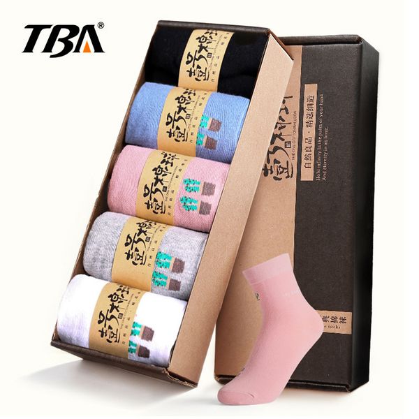 

2018 new women soft solid socks size five colors keen-high cotton socks 5 pairs for female breathable high elastic, Black