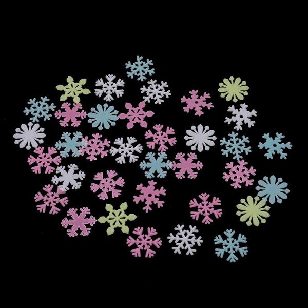 

50pcs/bag 3cm glow in the dark toys luminous snowflake stickers bedroom sofa fluorescent christmas decoration toys pvc stickers kffej, Black;brown