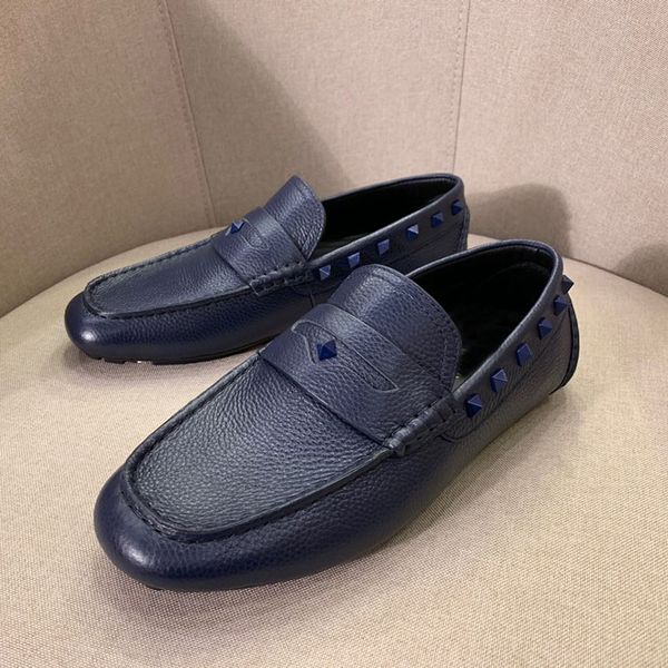 

luxury designer fashion men classic shoes real leather flat formal shoes rivet peas casual shoes breathable sneakers high quality, Black