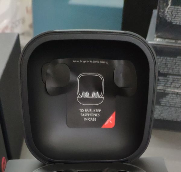

2019 new w1chip pop up windows pro wireless earphones bluetooth headphones with charger box power display tws wireless headsets