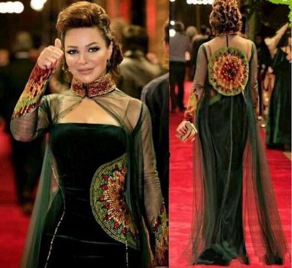 

2020 dark green celebrity dresses sheath straspless velvet beaded embroidery evening gowns with high neck tulle beaded illusion long cape, Black;red
